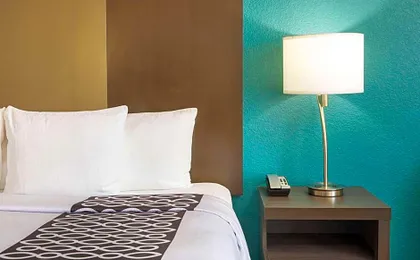 La Quinta Inn & Suites by Wyndham Atlanta Airport North