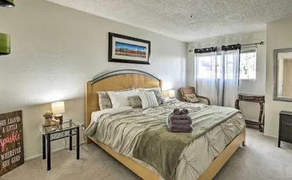 Scottsdale Condo w/ Pool & Hot Tub Access!
