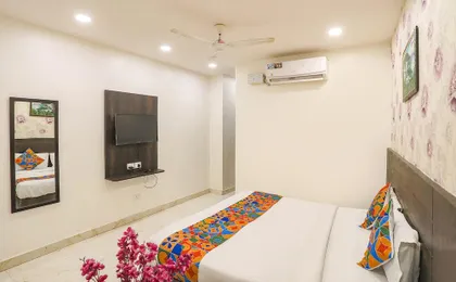 Fabhotel Royal Galaxy I