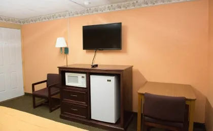 Budget Inn Express