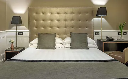 The Independent Suites