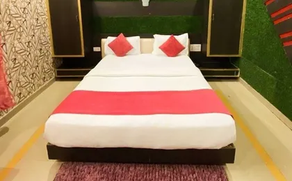 sk kathiyawadi hotel & restaurant