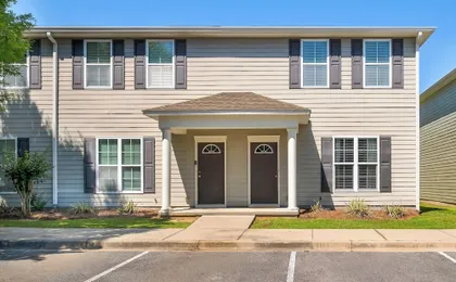 FSU Home Base! Poolside Retreat 3 Mi to Campus