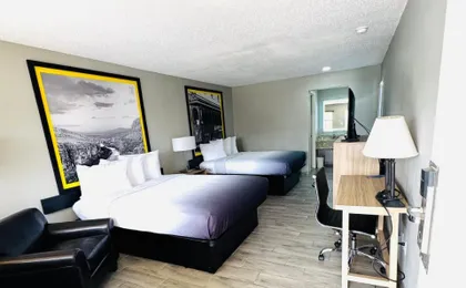 Super 8 by Wyndham Corpus Christi