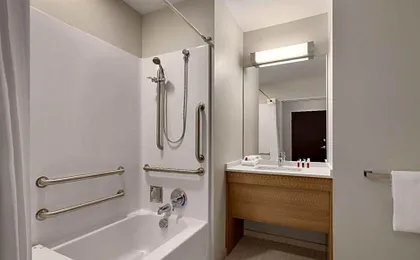 Microtel Inn & Suites by Wyndham Gambrills