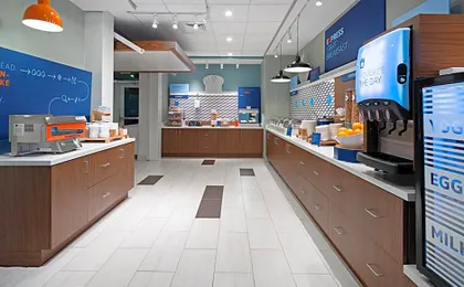 Holiday Inn Express and Suites Murrieta By IHG