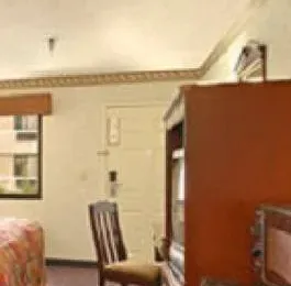 Mustang Inn