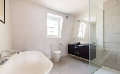 Prince Luxe 4 Bedroom House in Chelsea