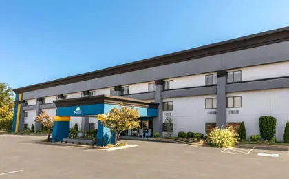 Days Inn by Wyndham Fort Smith