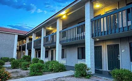 La Quinta Inn & Suites by Wyndham Tucson East