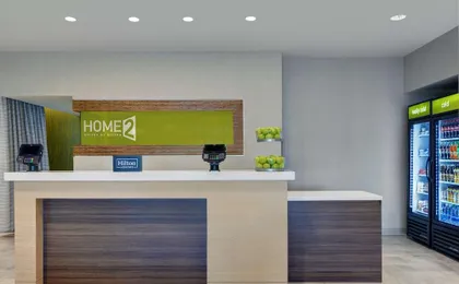 HOME2 SUITES BY HILTON FORT MYERS COLONI