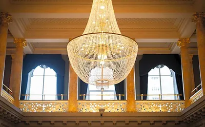 The Clermont London, Victoria