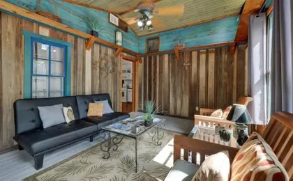 Nandina Cottage Hot-tub Four Minutes to Marktplatz!