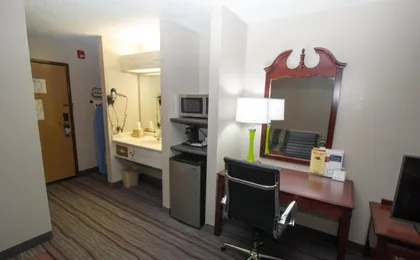 Super 8 by Wyndham Chicago O'hare Airport