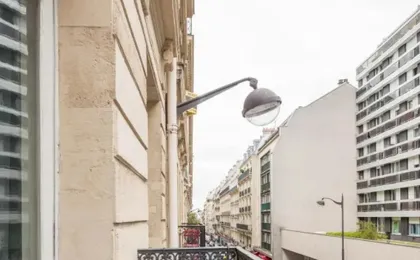 2 BR Appartement Near Tour Eiffel & Trocadéro