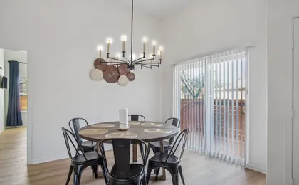 Elegant 4BR 3BA Gem Near Downtown The Alamo