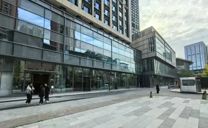 Doupi'er Apartment (Chengdu Eastern Suburb Memory)