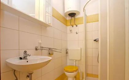 Apartment 1303