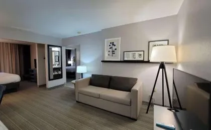 Country Inn & Suites By Radisson, McDonough, GA