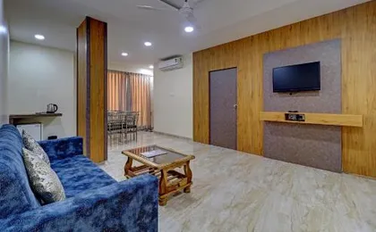 Ivory Suites