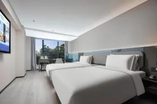 Atour Light Hotel Shenzhen Nanshan Nanyou Clothing City