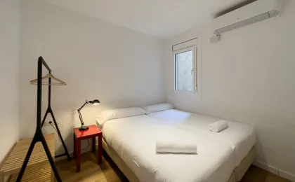 Ainb Barcelona Sants Apartments