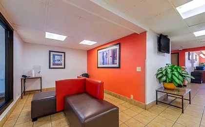 Motel 6-Saint Paul, MN - I-94