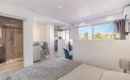 Magnificent Studio in the Center of Cannes / Terrace - 30m2
