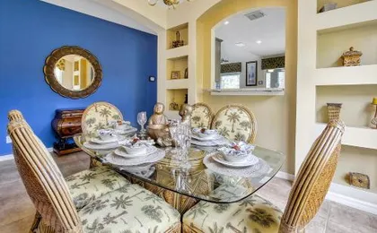 Mickeys Sunspot - 6 bed Emerald Island Resort pool home