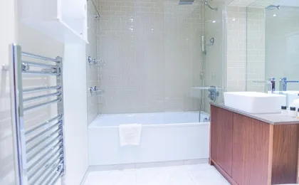 Stunning 1-Bed Apartment in Lincoln Plaza