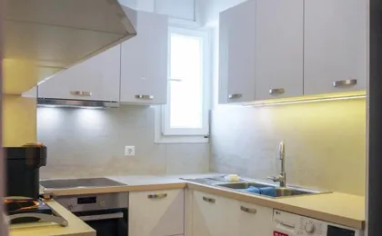 Marianna's Stylish Brand New Apt in the heart of Athens