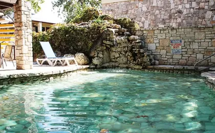 Inn Of The Hills Hotel And Conference Center