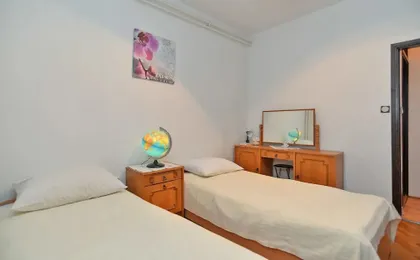 Apartment 1684