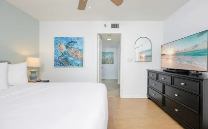Phoenix East 1011 3 Bedroom Condo