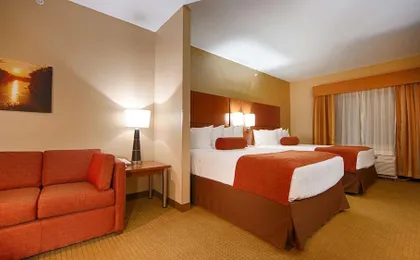 Best Western Plus Finger Lakes Inn & Suites