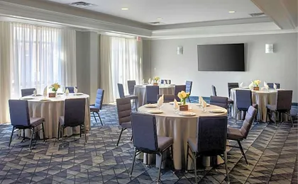 Courtyard by Marriott Basking Ridge