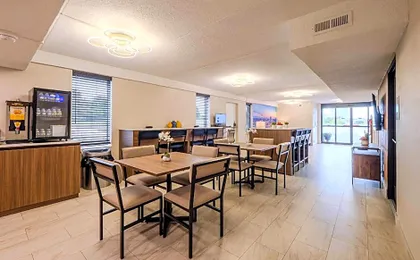 Clarion Pointe Winston - Salem Downtown