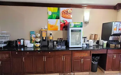 Quality Inn & Suites Columbia I-70