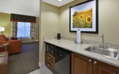 Hampton Inn & Suites Wichita-Northeast