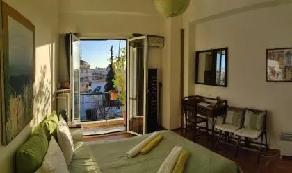 On Foot to Acropolis Cozy Apartment