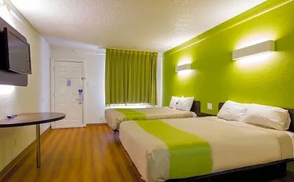 Motel 6 Austin, TX - Midtown