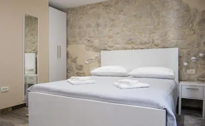 Elegant Residence Rooms (Adults Only)