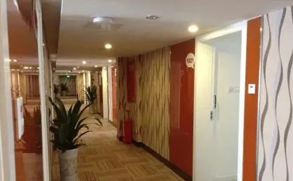 Thank Inn Hotel Sichuan Normal University Chenglong Branch