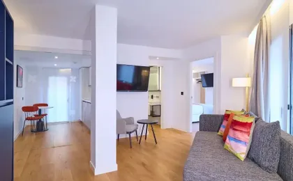 Apartamentos Luna Suites Granada