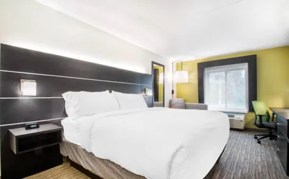 Holiday Inn Express And Suites Albany Airport Wolf Road