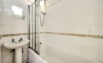 Henderson - New Town Apartment