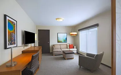 Hyatt Place Greensboro / Downtown