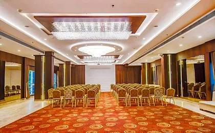 FabHotel Prime Karims