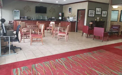 A Victory Suites Warren