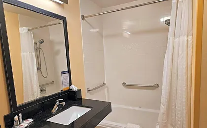 Comfort Inn & Suites Ankeny - Des Moines